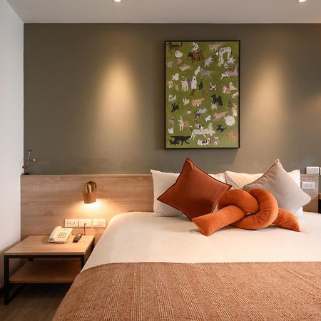Hotel East Taichung Exterior photo