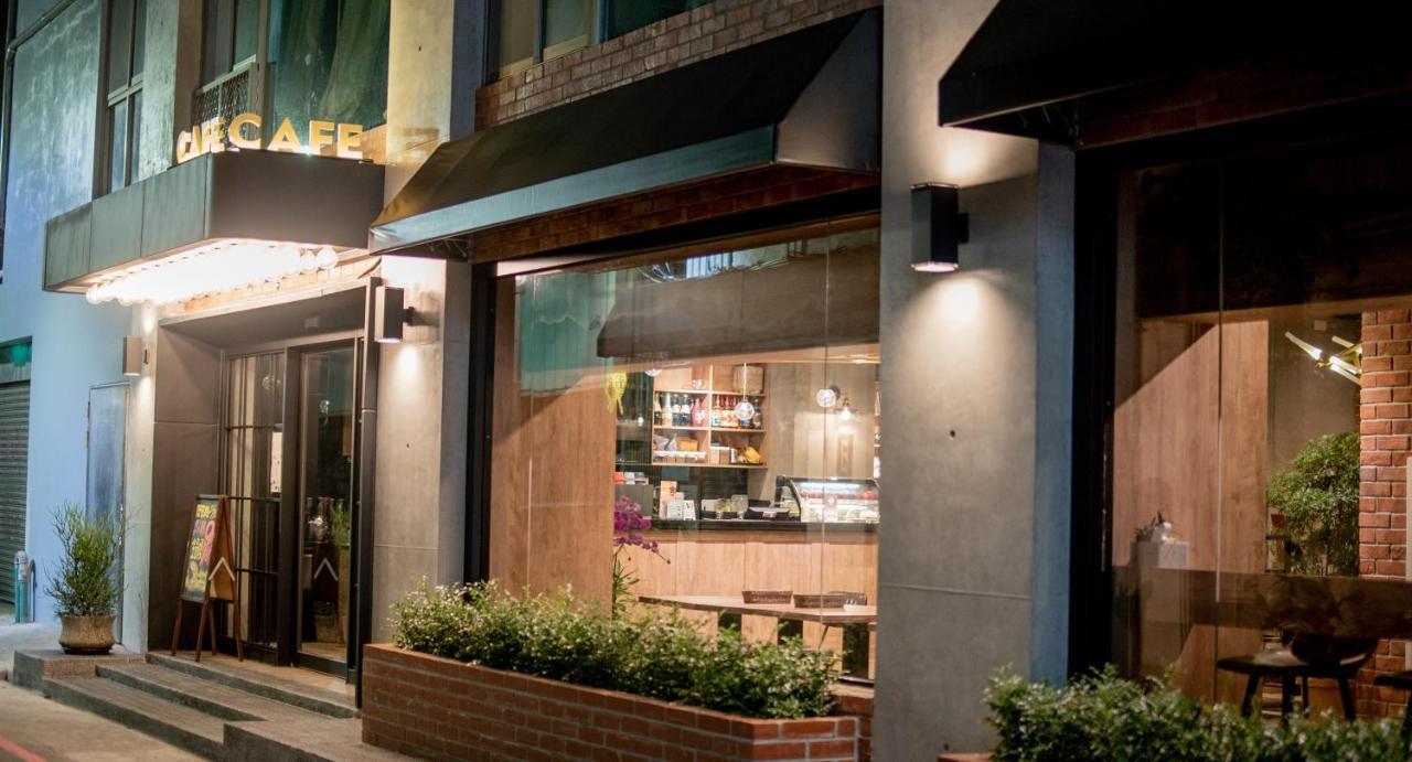 Hotel East Taichung Exterior photo