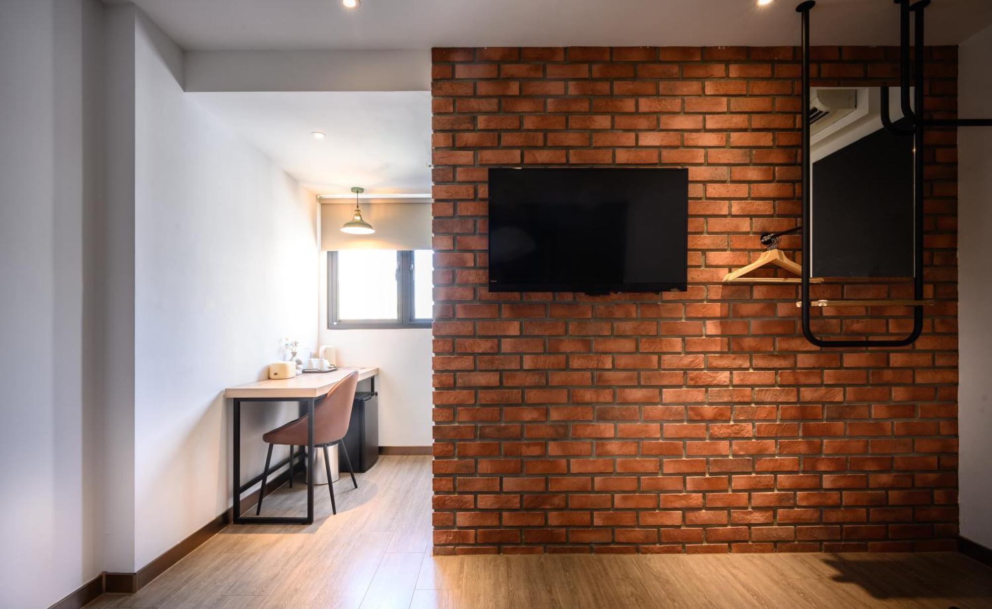 Hotel East Taichung Exterior photo