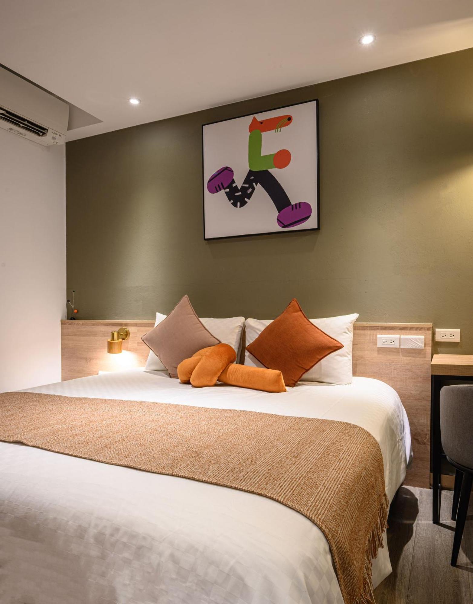 Hotel East Taichung Exterior photo